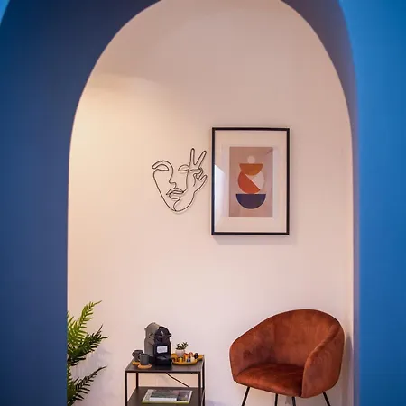 Fashionable Near Piazza Navona Apartment Rome